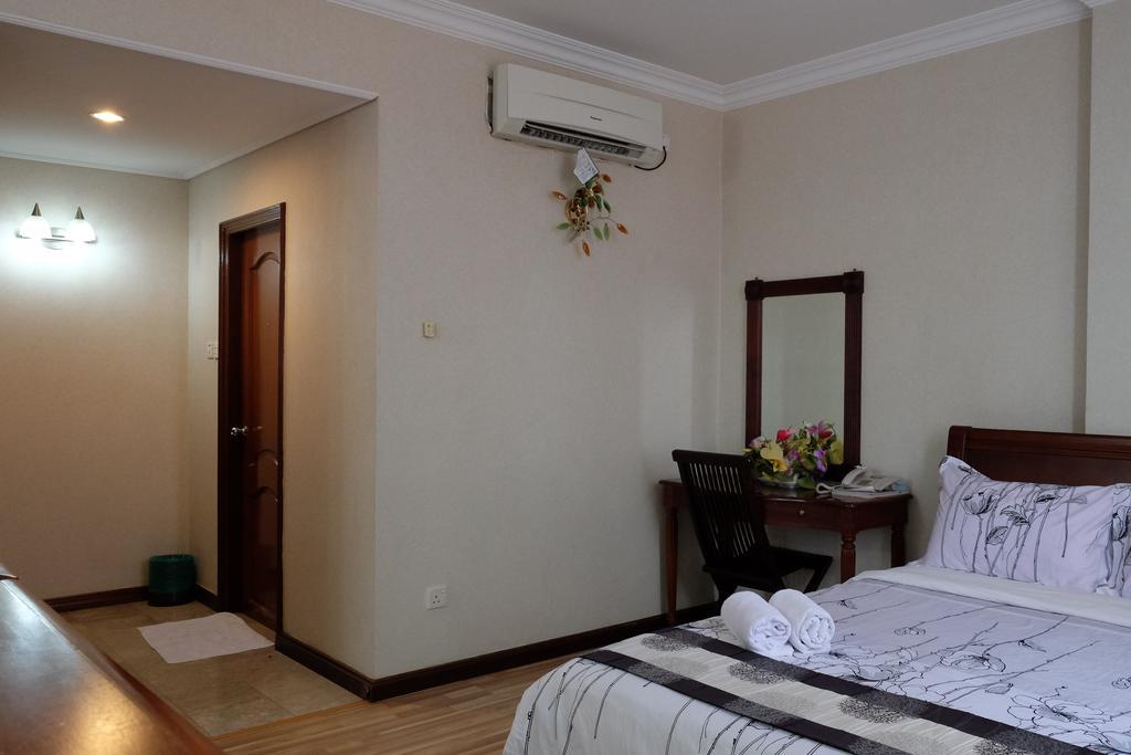 Jeruton Hotel Kampong Jerudong Pokoj fotografie